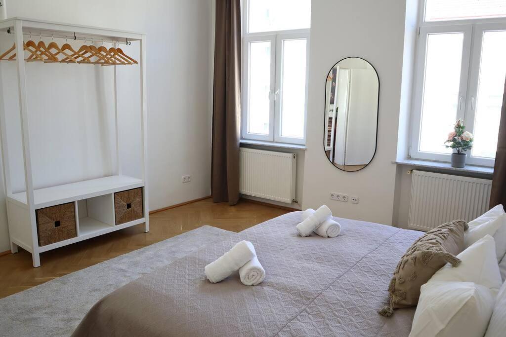 Bloom - Cozy Apartment, 5 Stops To Center Viena